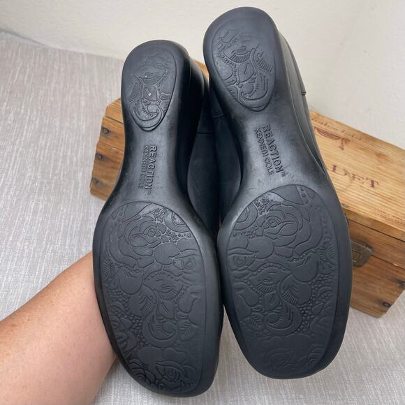 Y2K Kenneth Cole Reaction Mary Jane Flats Black Womens 8.5 LSquare Toe Vintage - Picture 10 of 12